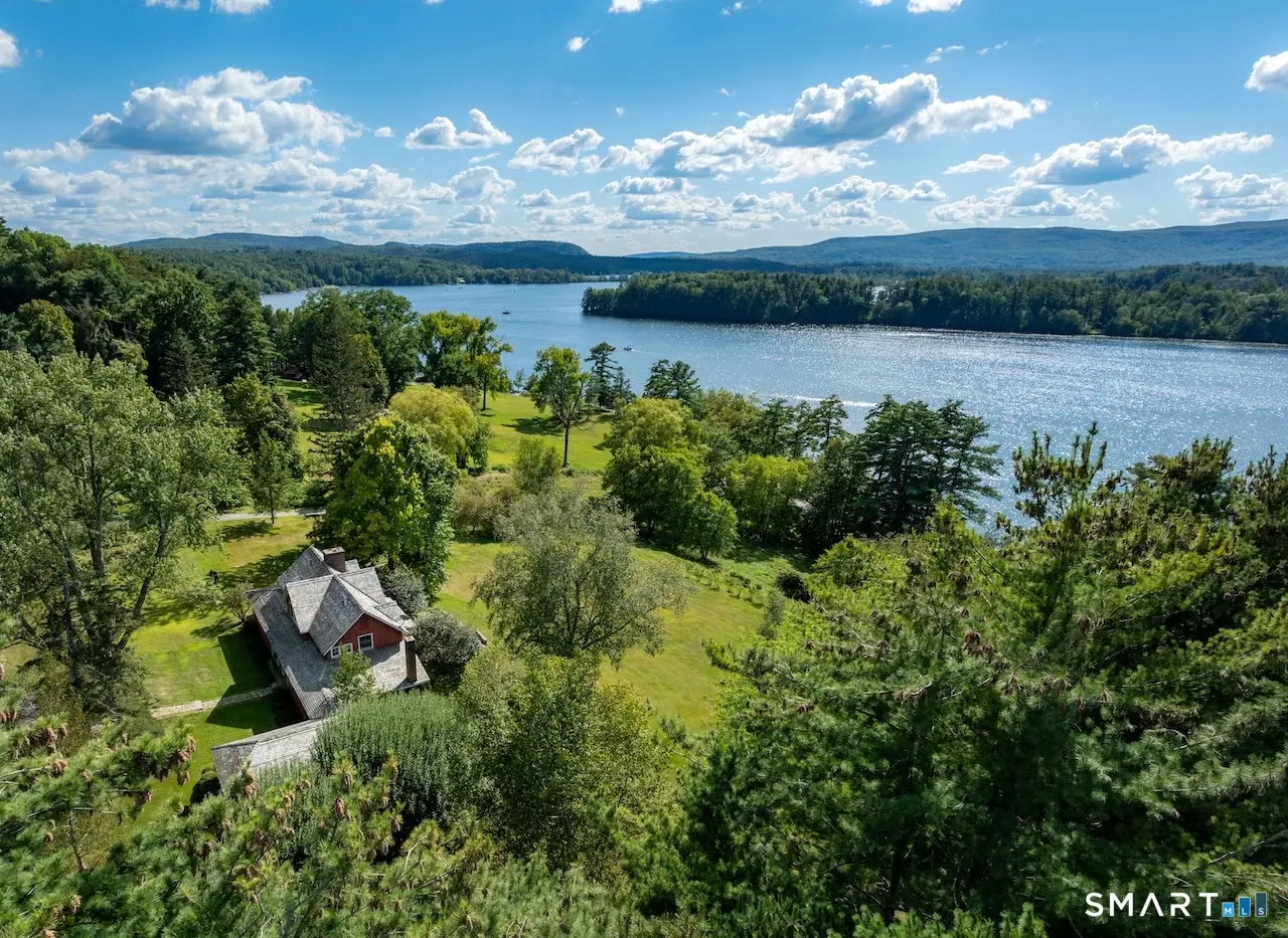 247 Twin Lakes Road, Salisbury