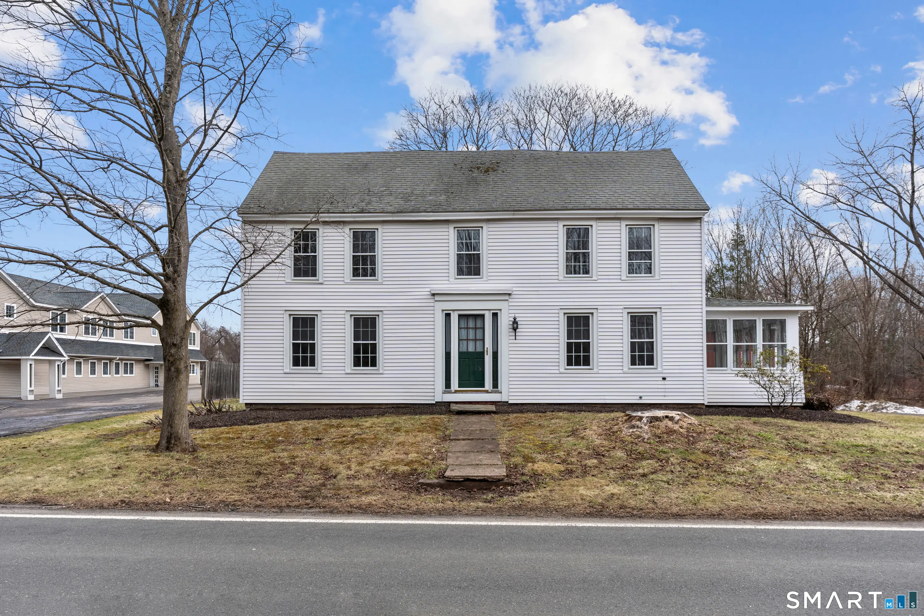 392 Boston Neck Road, Suffield