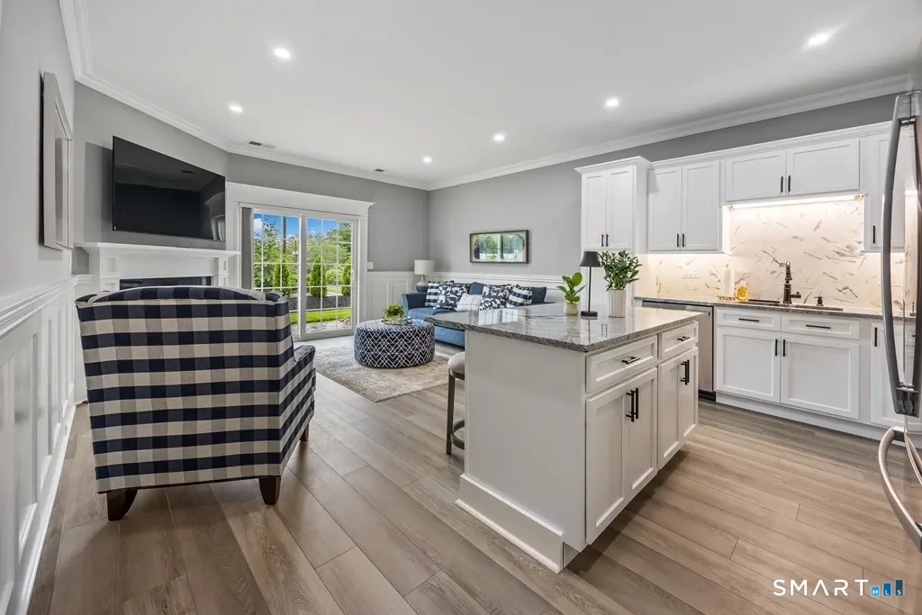 210 Munson Road 2-g, Wolcott