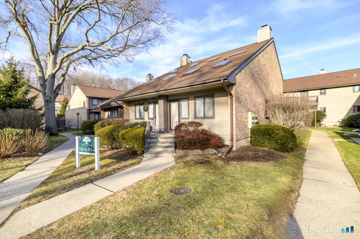 2437 Bedford Street 22-4, Stamford