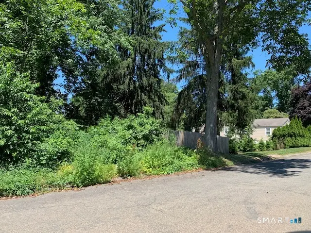 148 Kennedy Drive, Orange