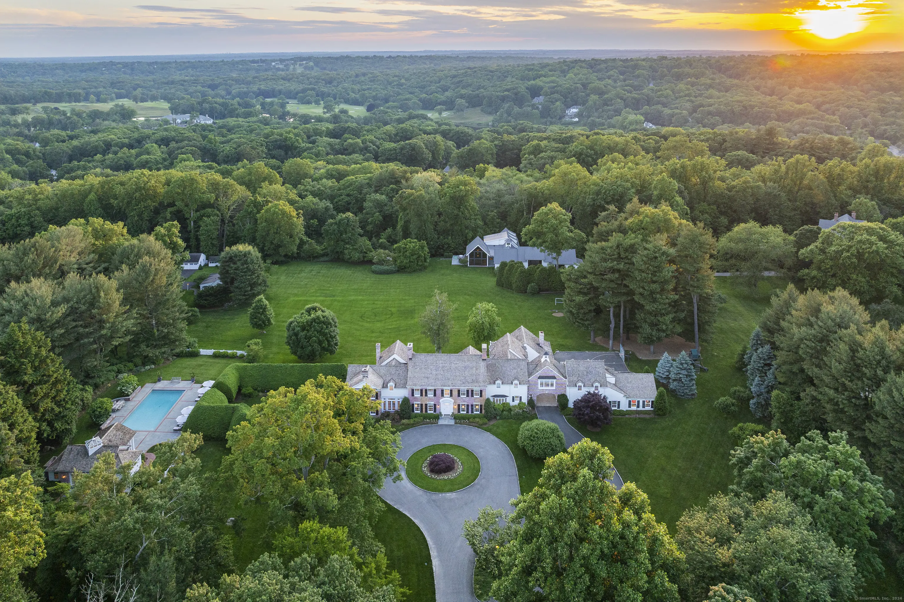 865 Hollow Tree Ridge Road, Darien