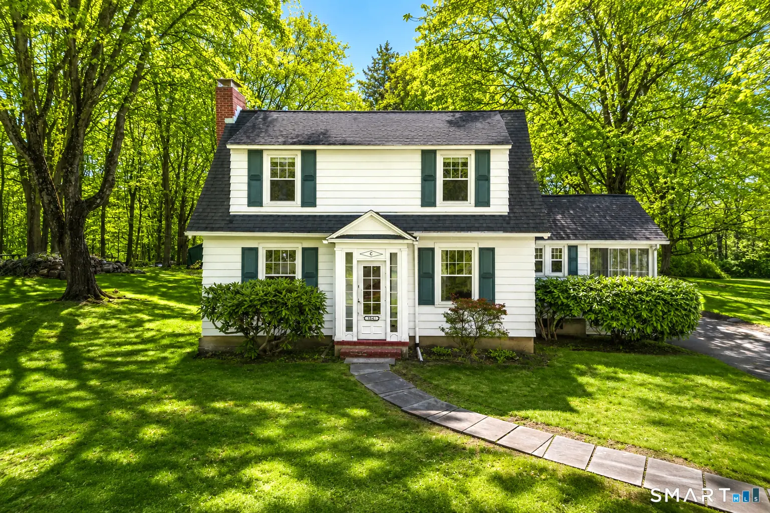 1841 Huntington Turnpike, Trumbull