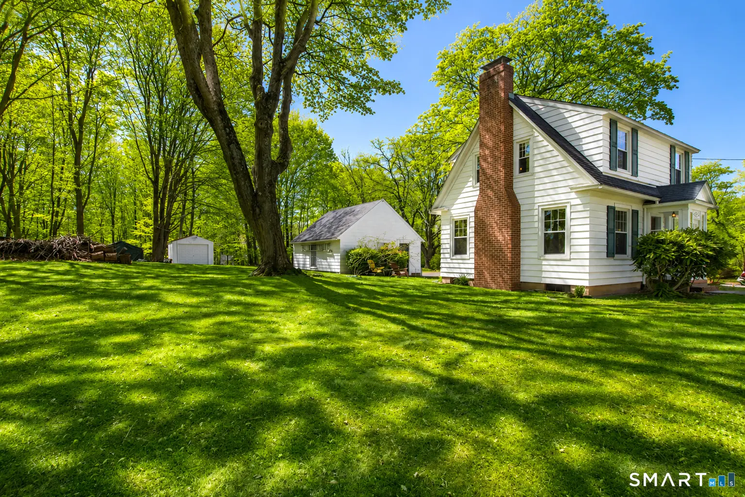 1841 Huntington Turnpike, Trumbull
