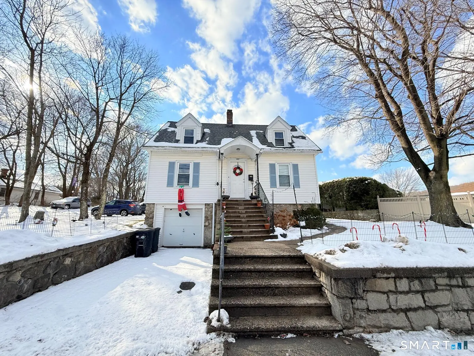 N/A, Waterbury