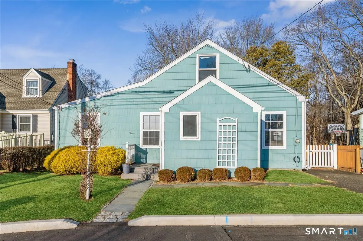 11 Margaret Street, Norwalk