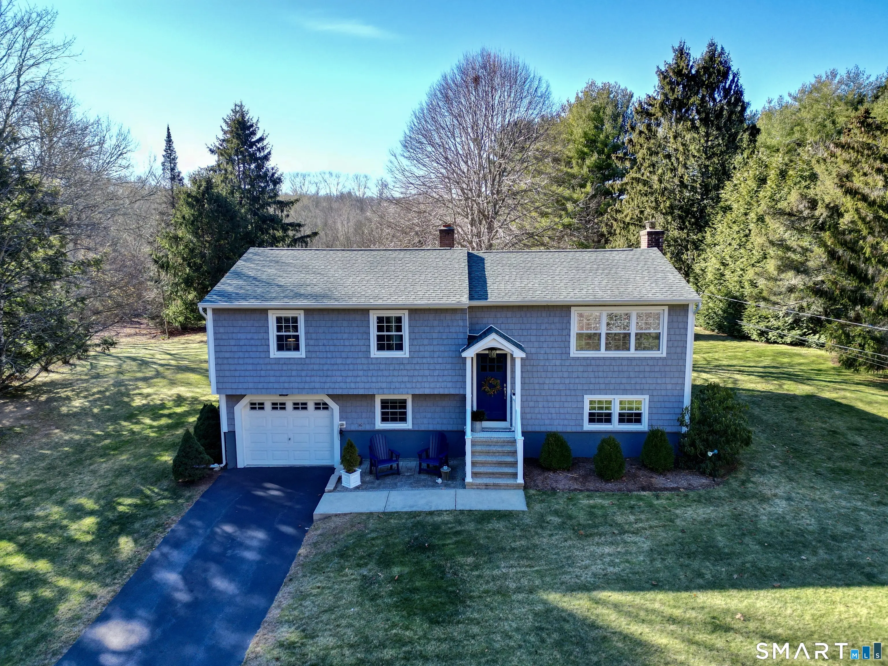 575 Shewville Road, Ledyard