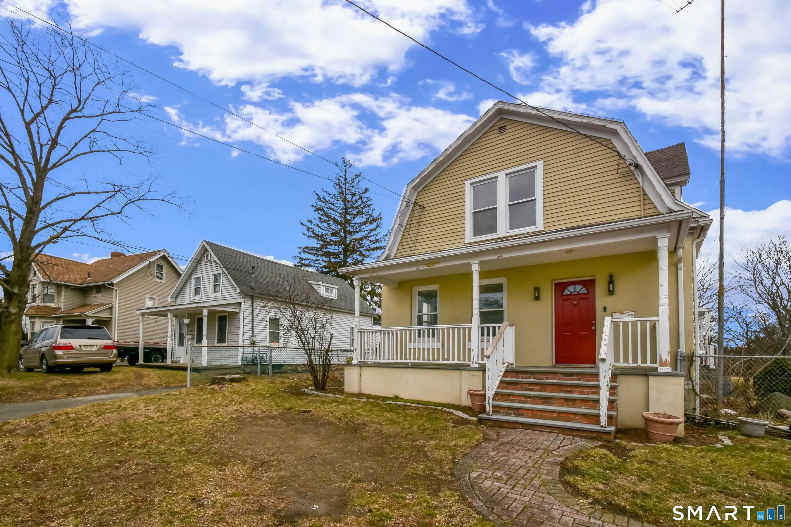 1260 Elm Street, Stratford