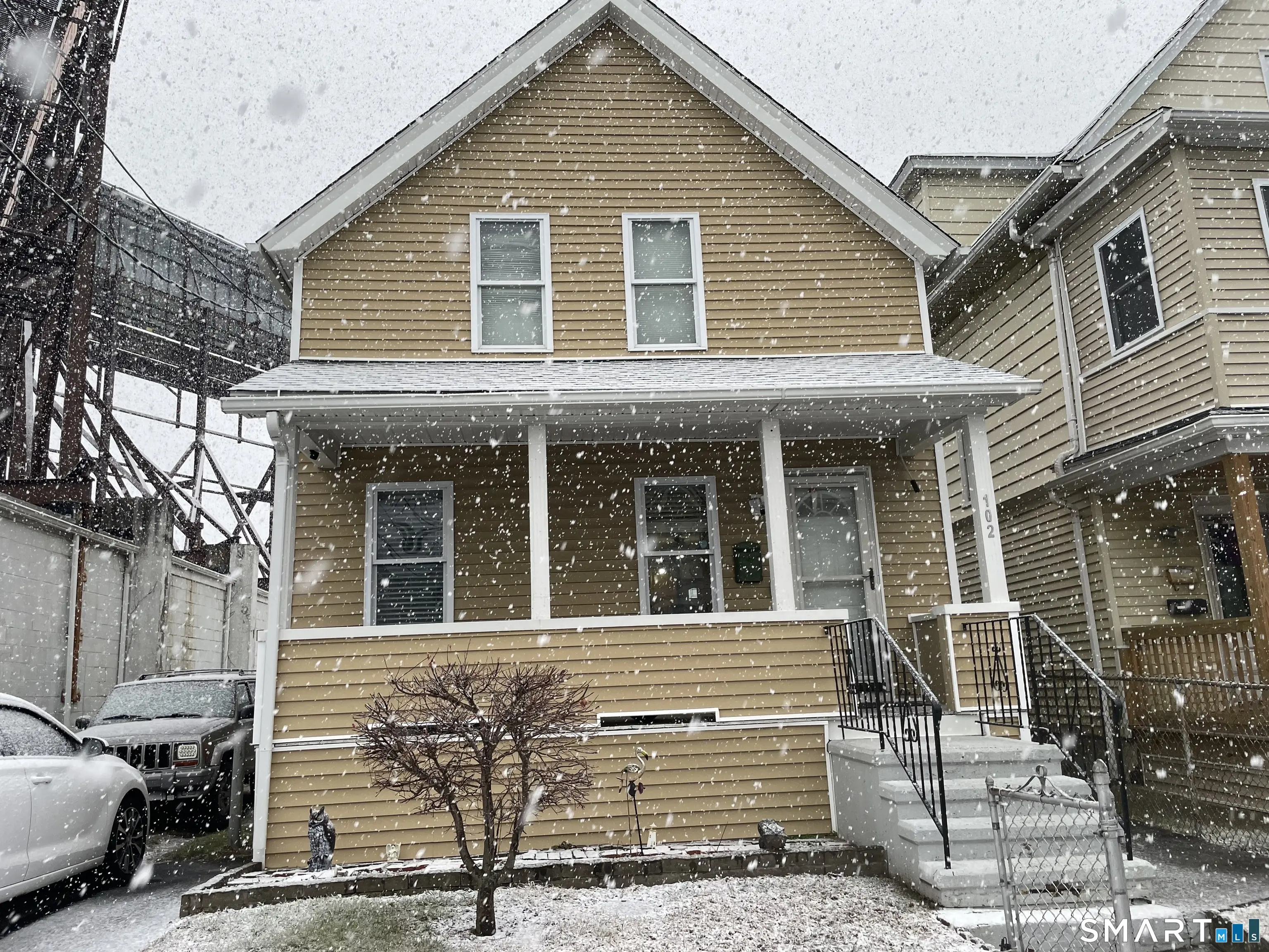 102 Carroll Avenue, Bridgeport