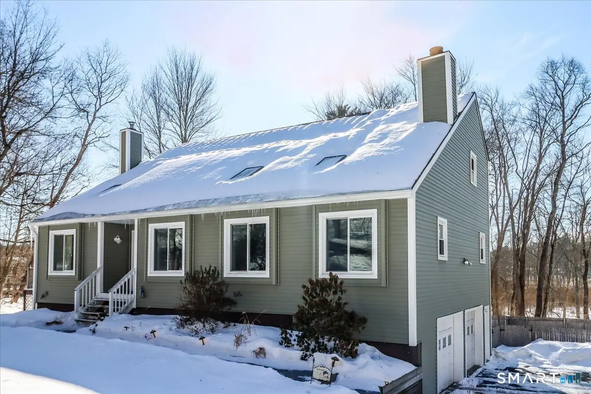 36 Shelley Road, Bethel