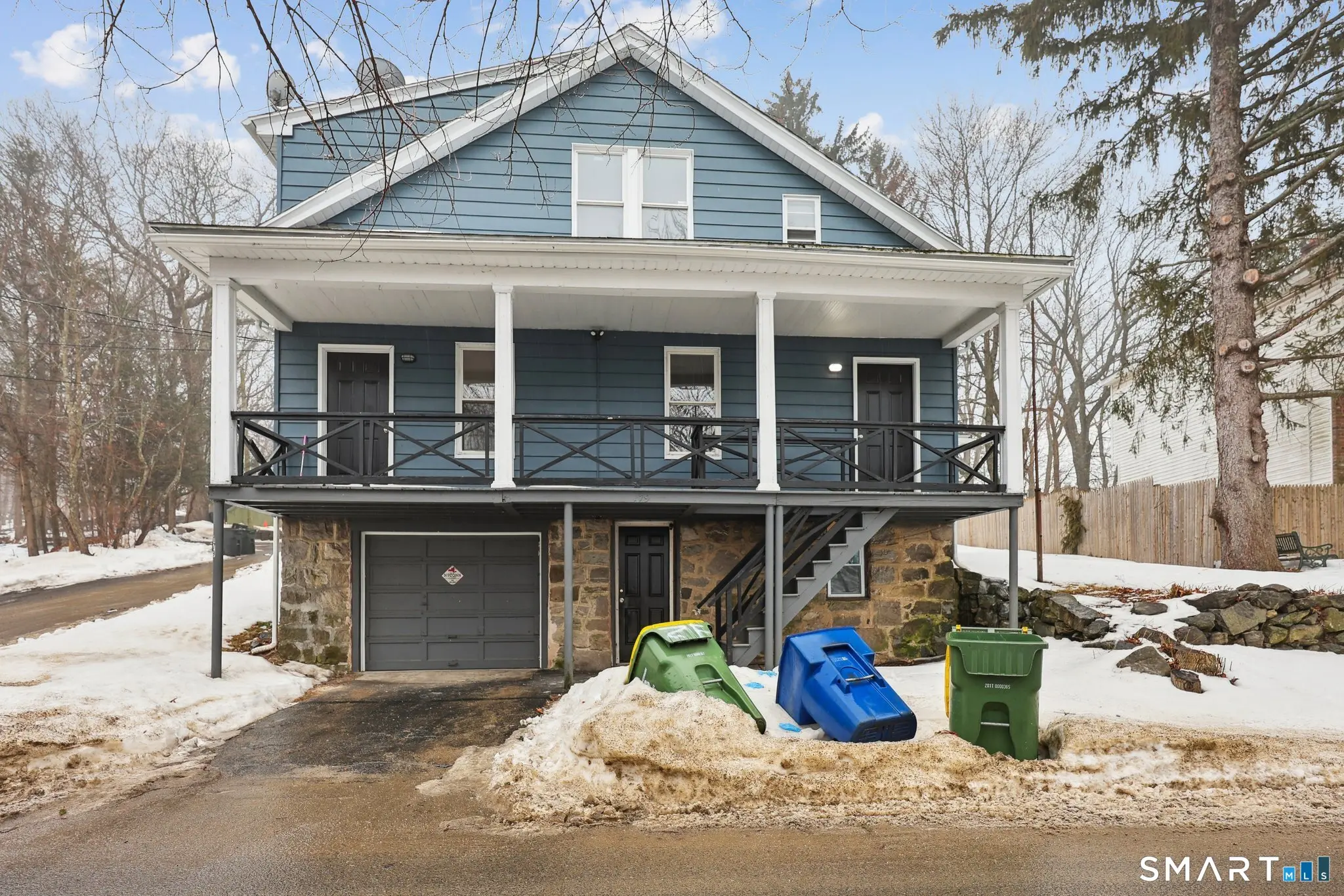 179 Rhode Island Avenue, Waterbury