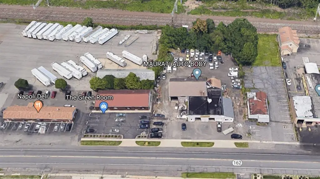 998 Bridgeport Avenue, Milford