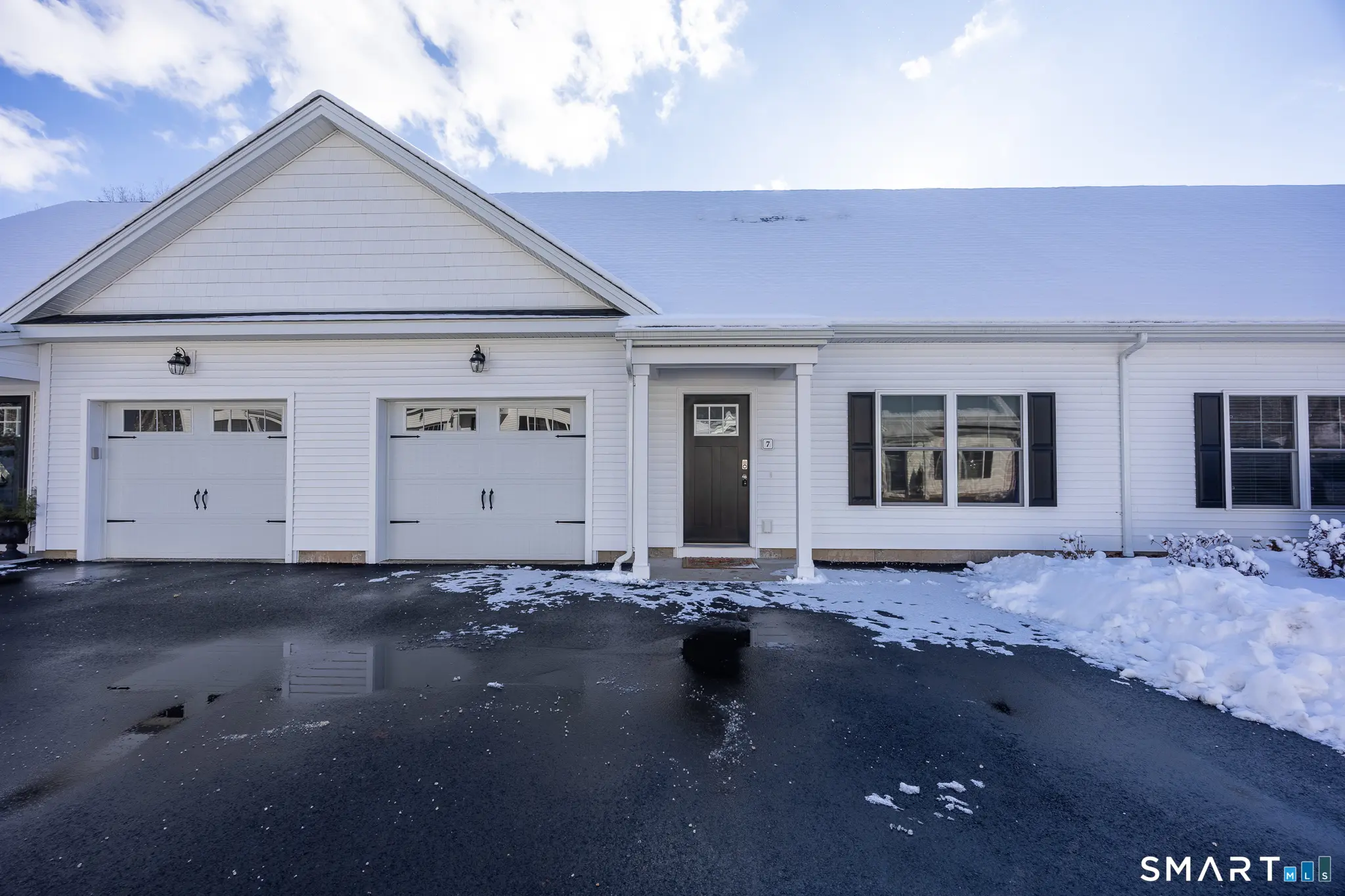 180 South Washington Street 7, Plainville