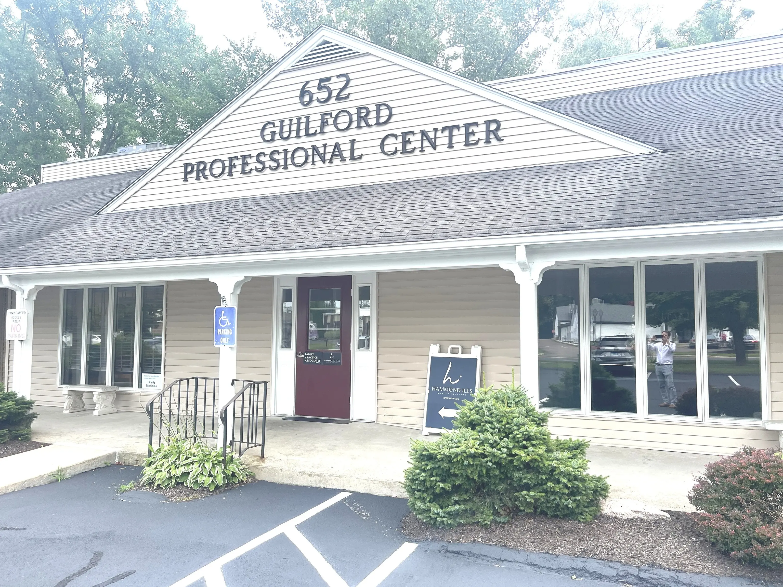 666 Boston Post Road 3, Guilford