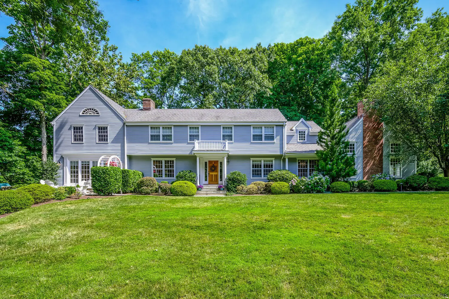 19 Georgian Lane, Darien