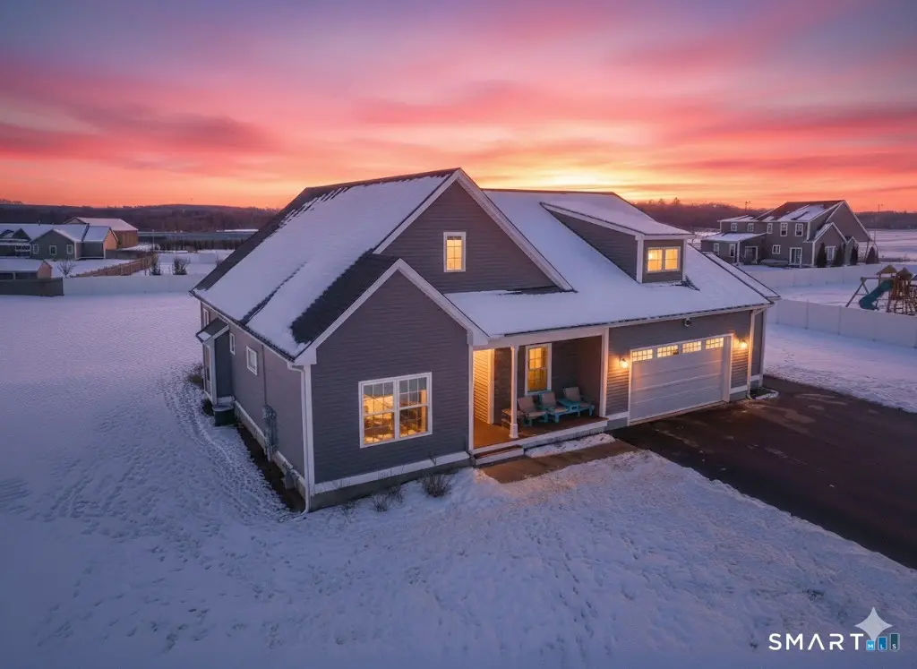 4 Jessie Lane, East Windsor