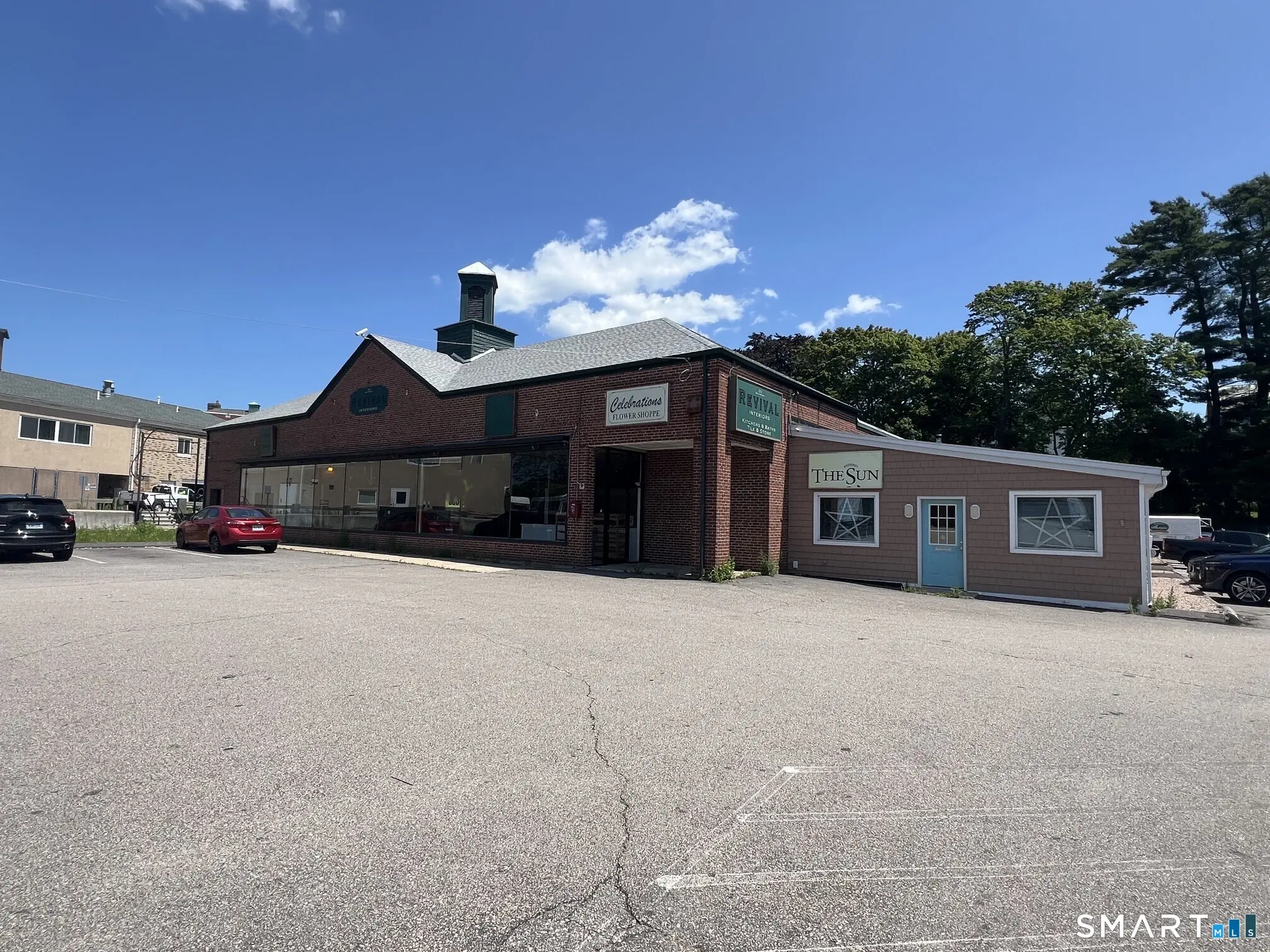 98 Main Street, Westerly