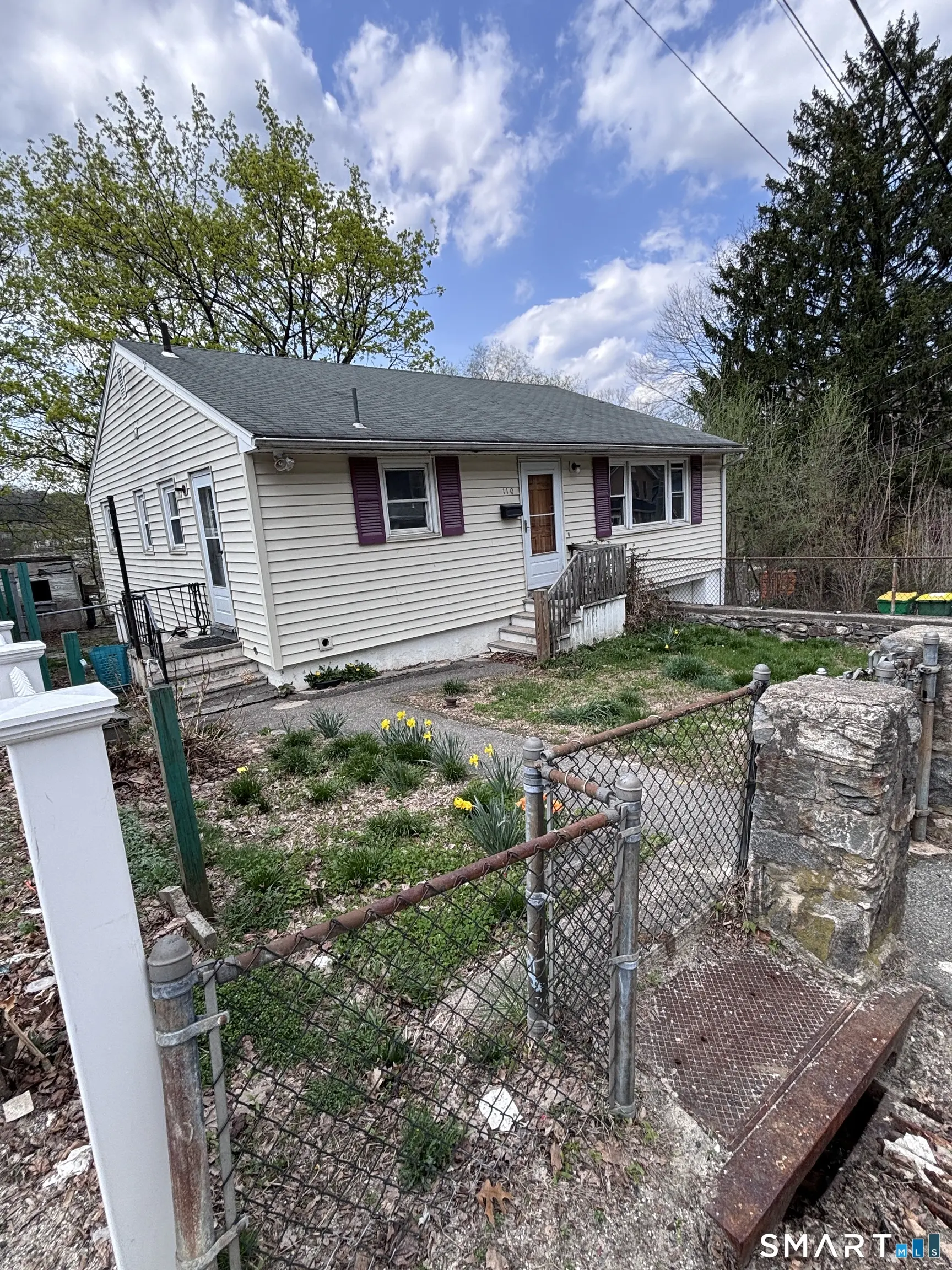 110 Middle Street, Waterbury