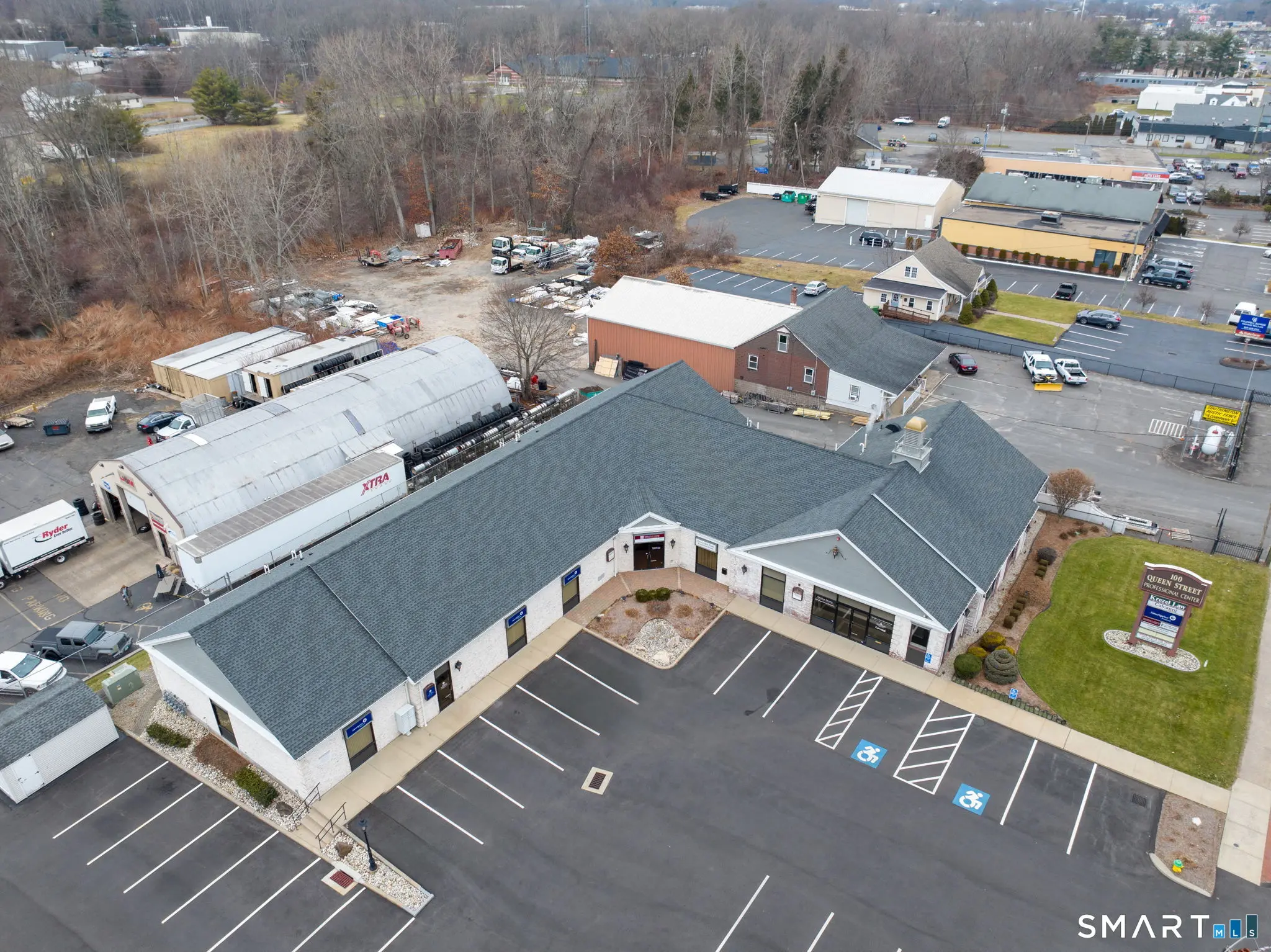 100 Queen Street 4 - E & F, Southington