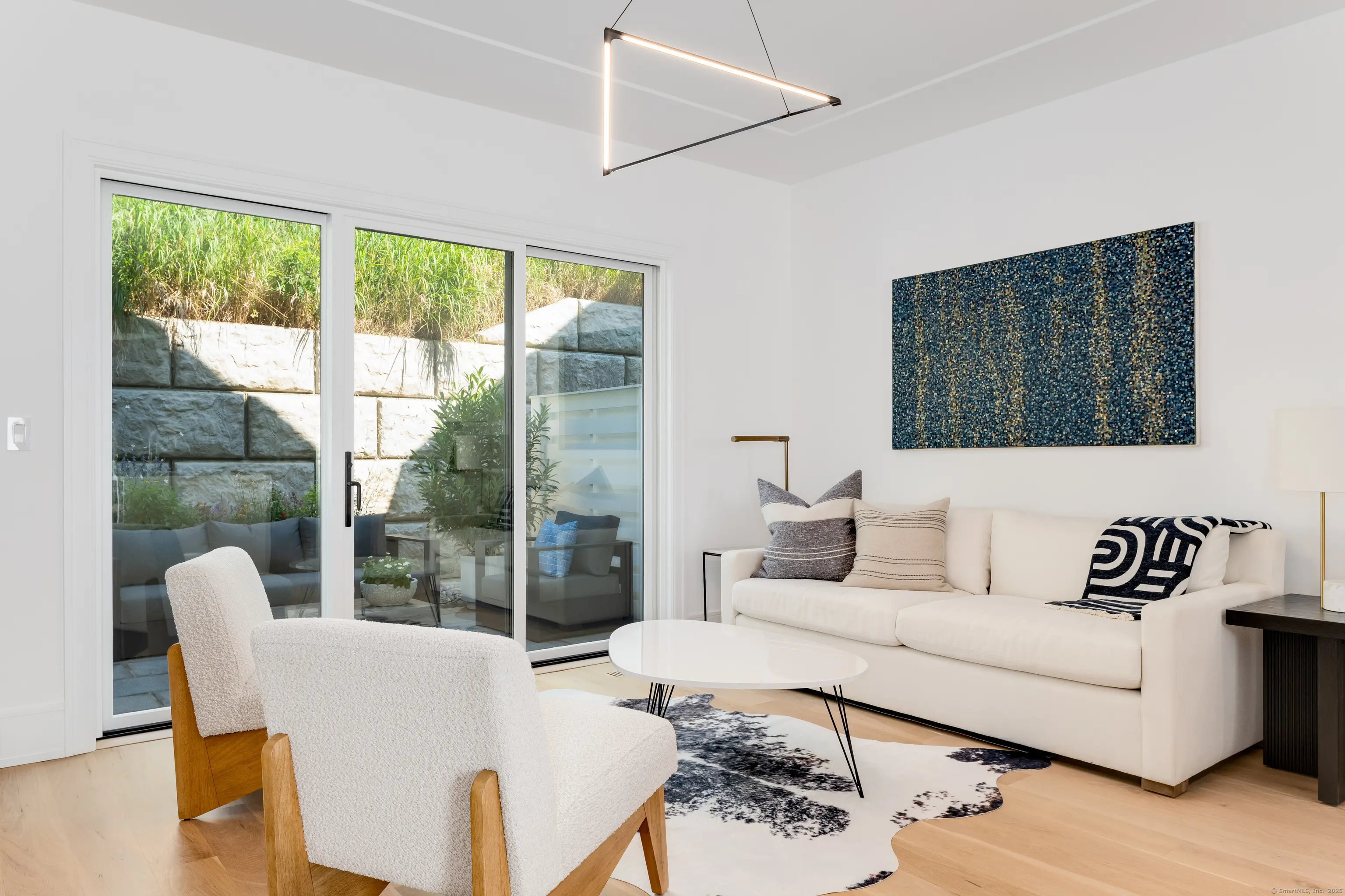 783 Post Road East 201, Westport