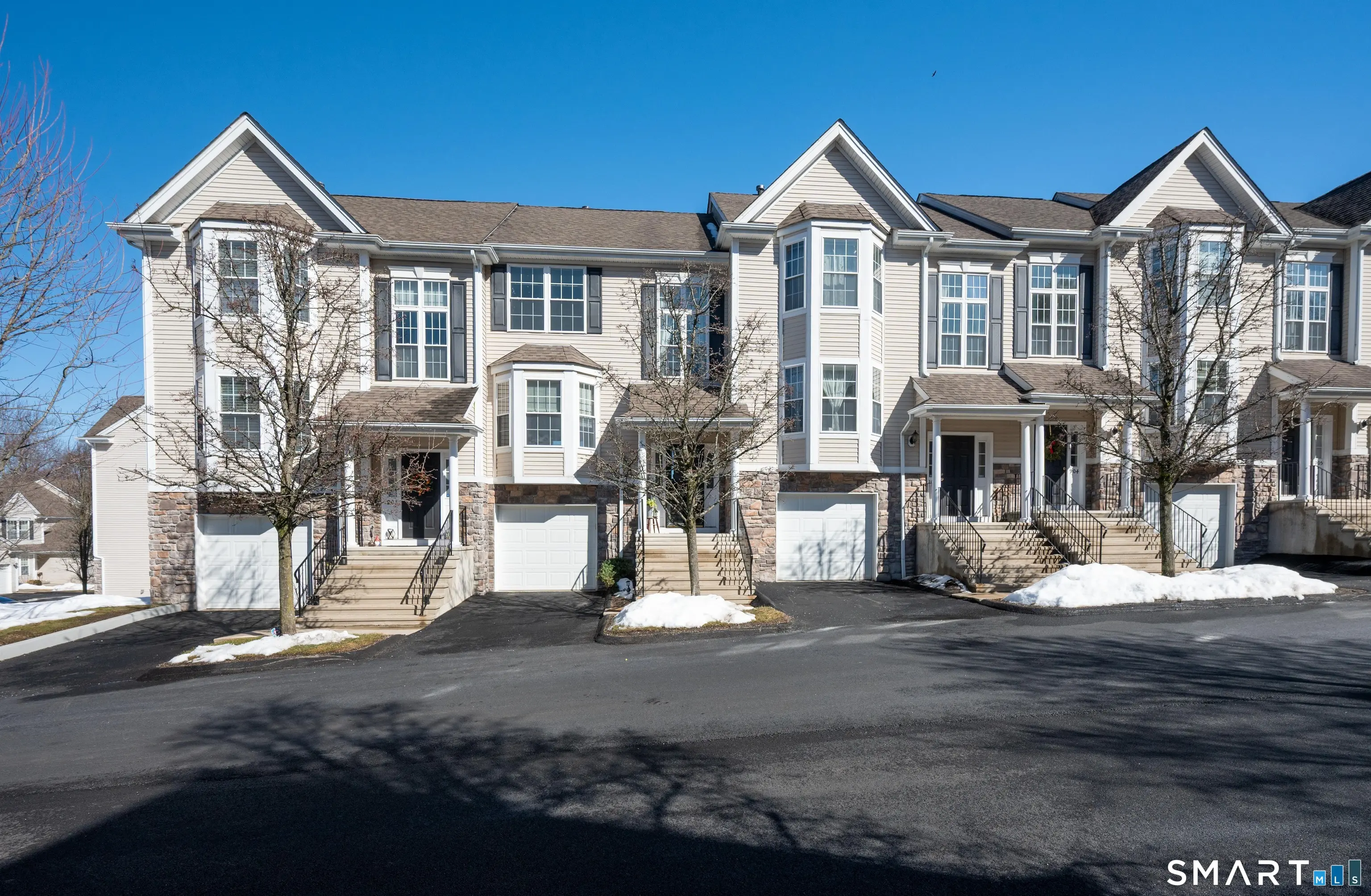 902 Sienna Drive 902, Danbury