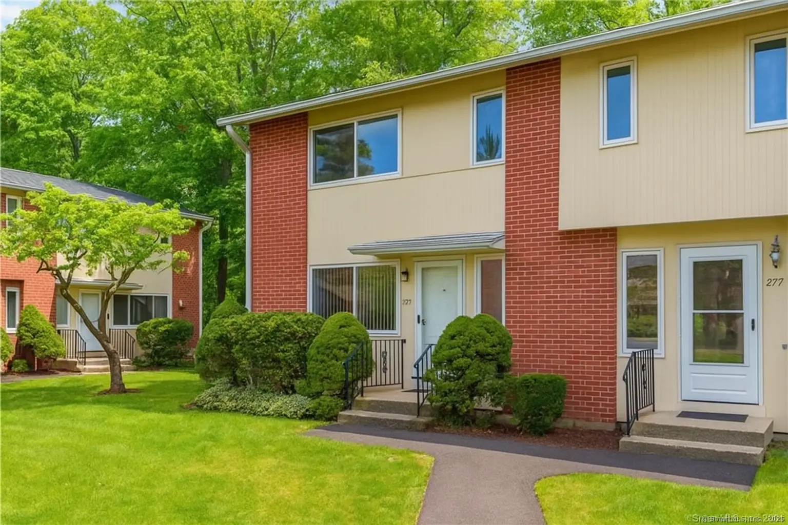 279 Centerbrook Road, Hamden