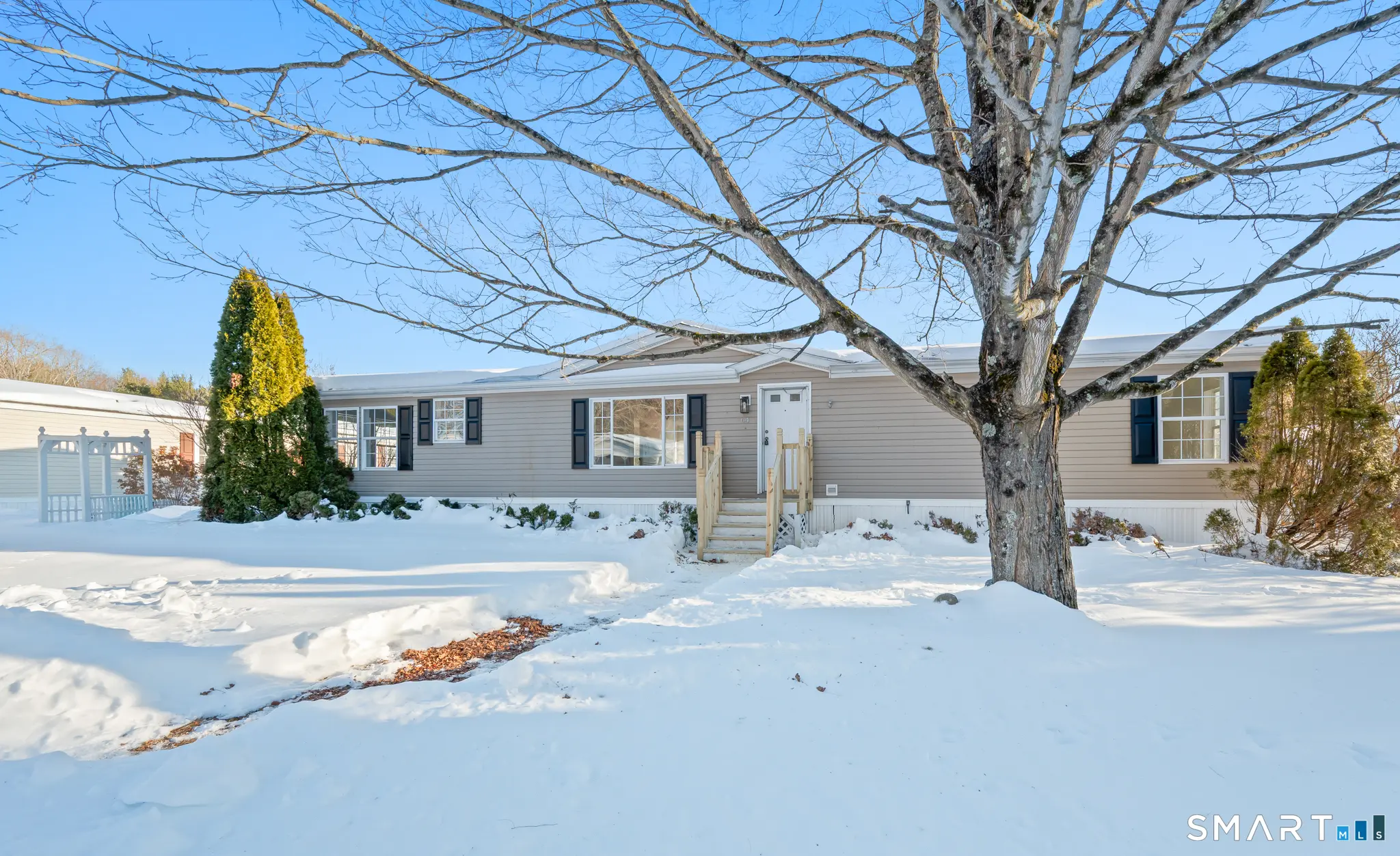 64 Circle Drive, Windham