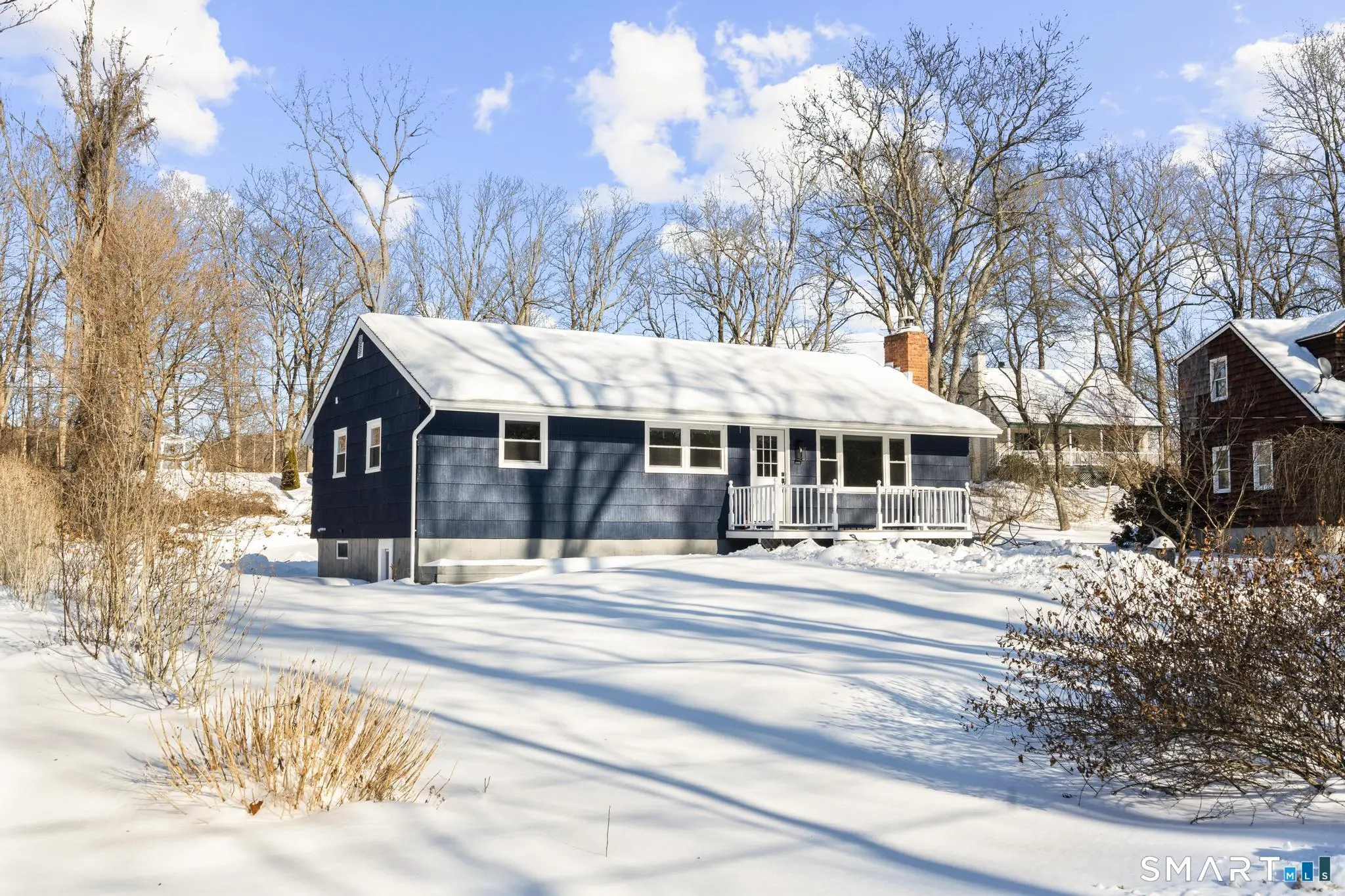 122 Lakeside Drive, Ridgefield