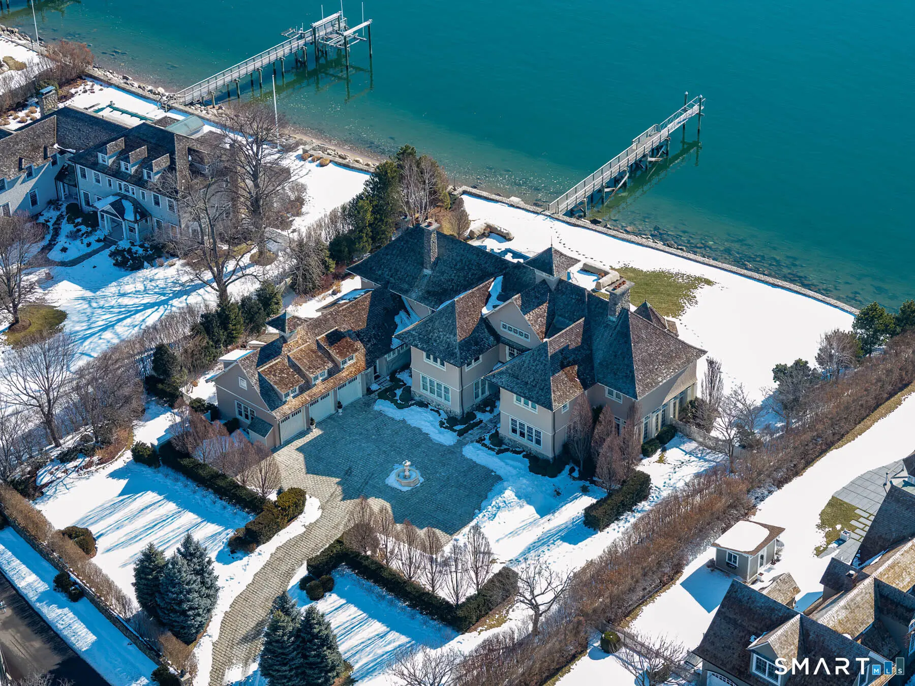 10 Shorehaven Road, Norwalk