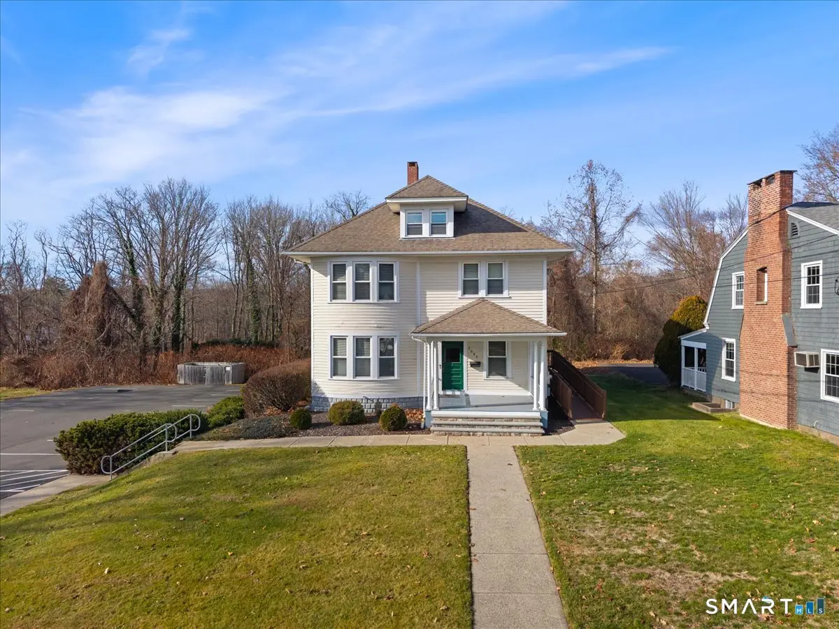 2040 Whitney Avenue, Hamden