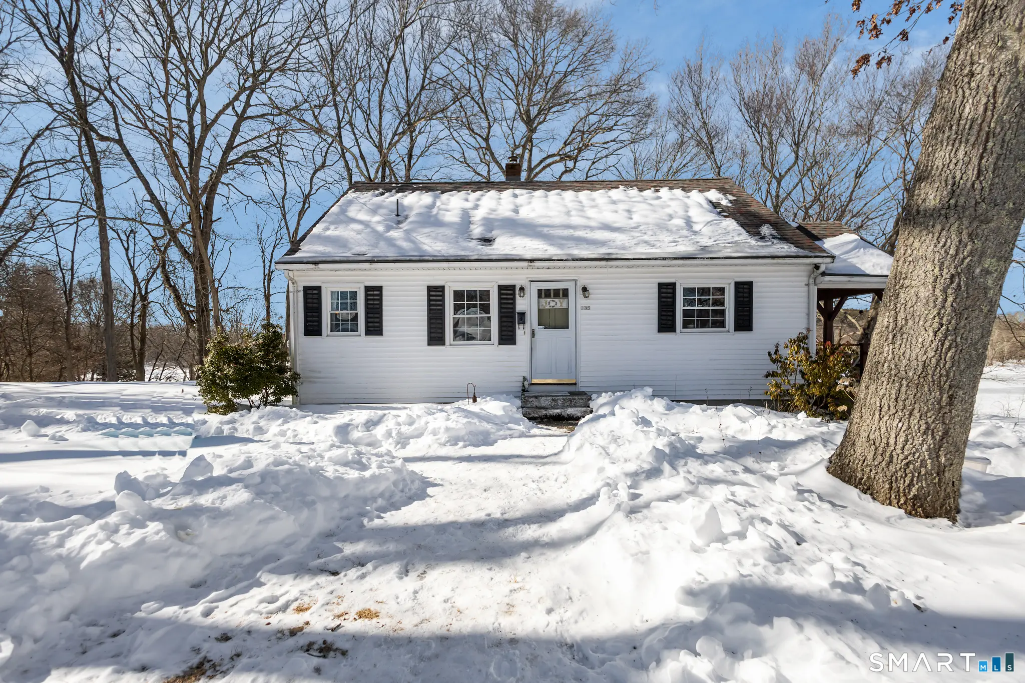 135 Adelaide Street, Killingly