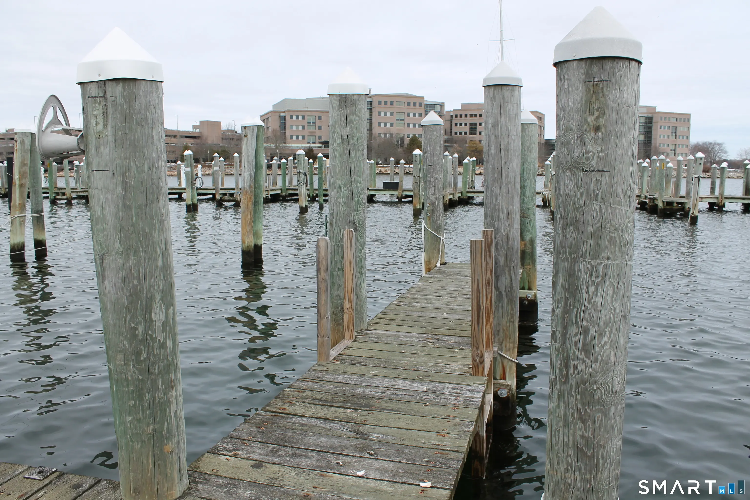 100 Pequot Avenue 3532, New London