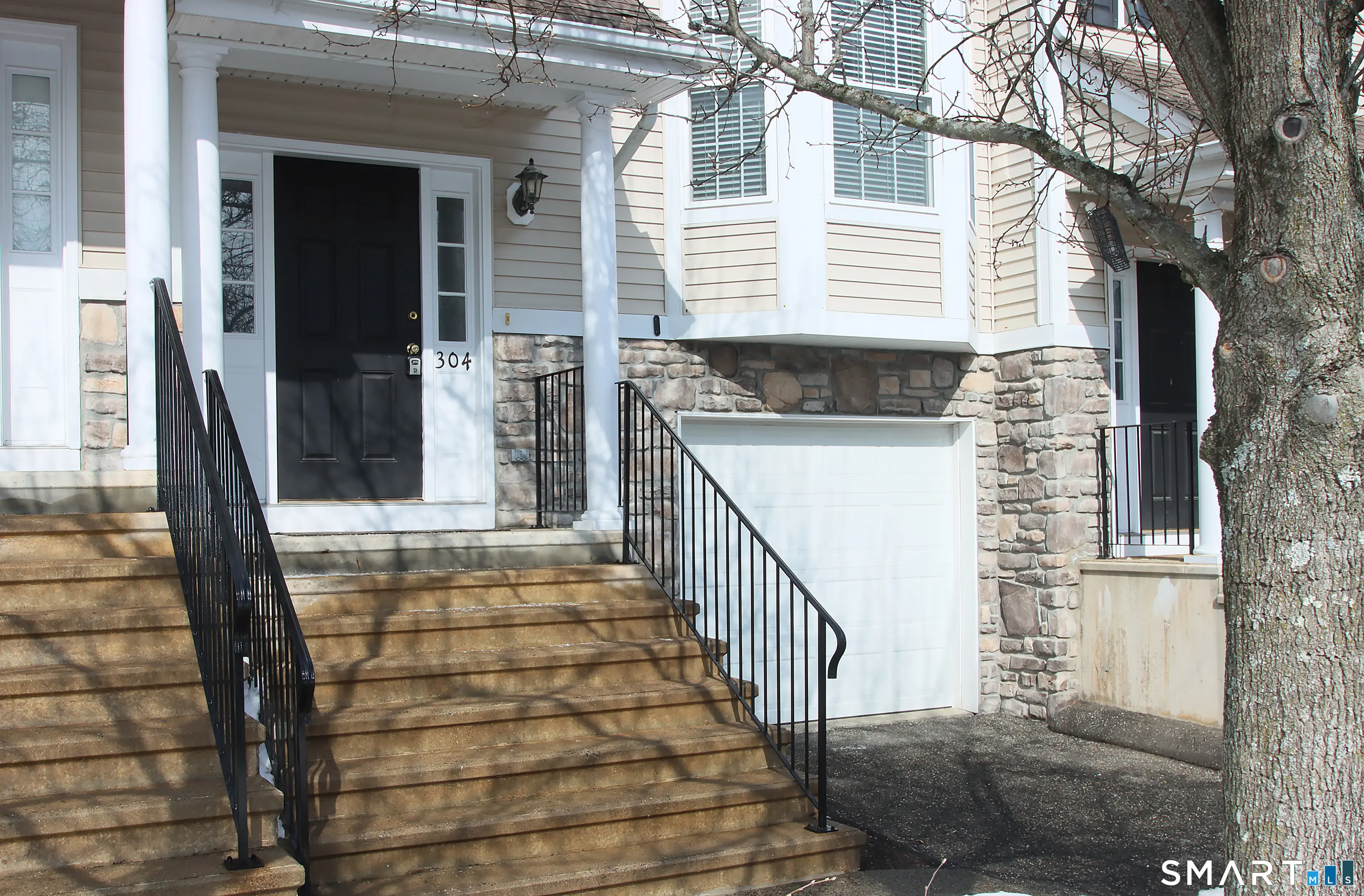 304 Sienna Drive 304, Danbury