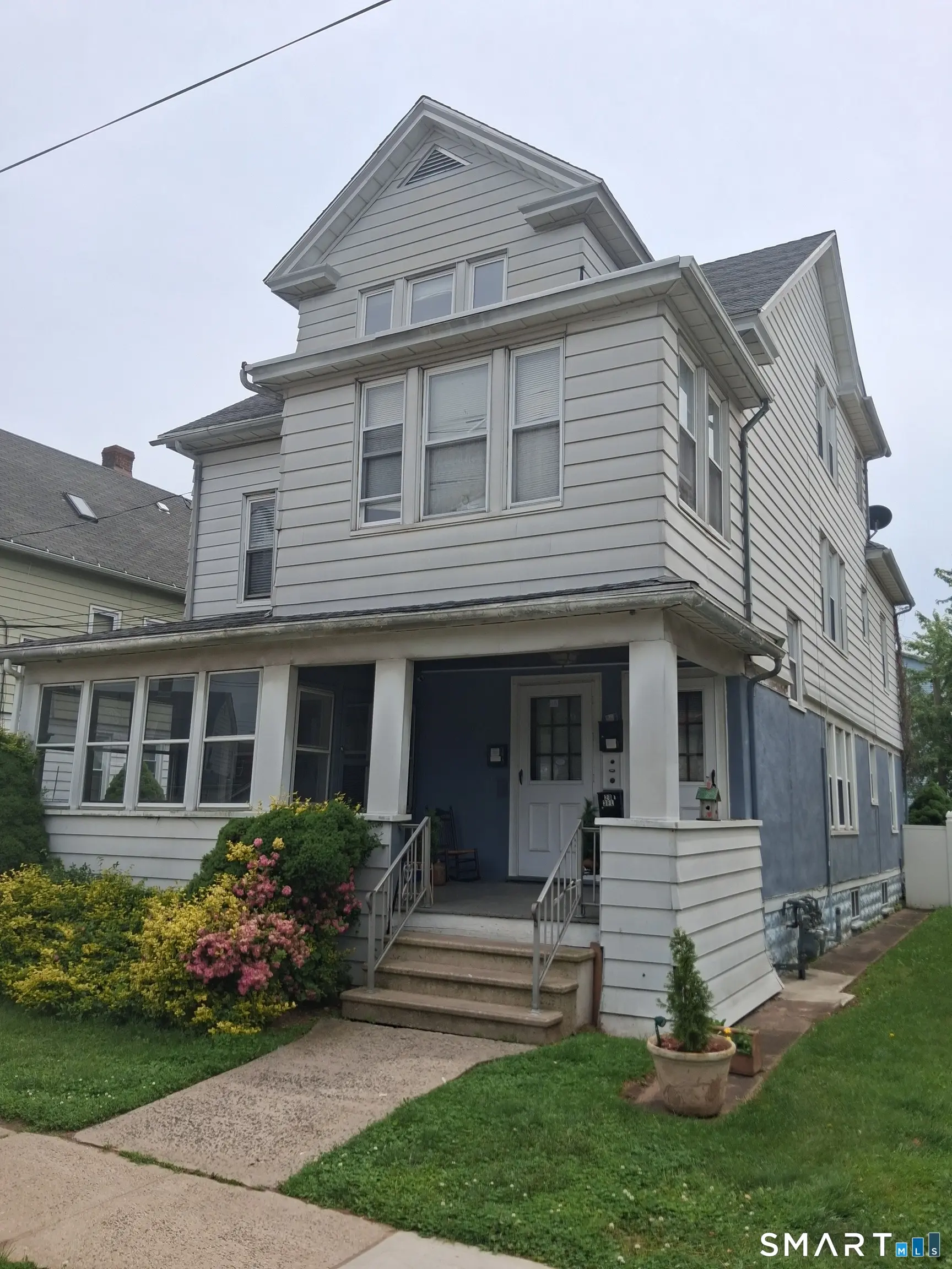 26 4th Street, Hamden