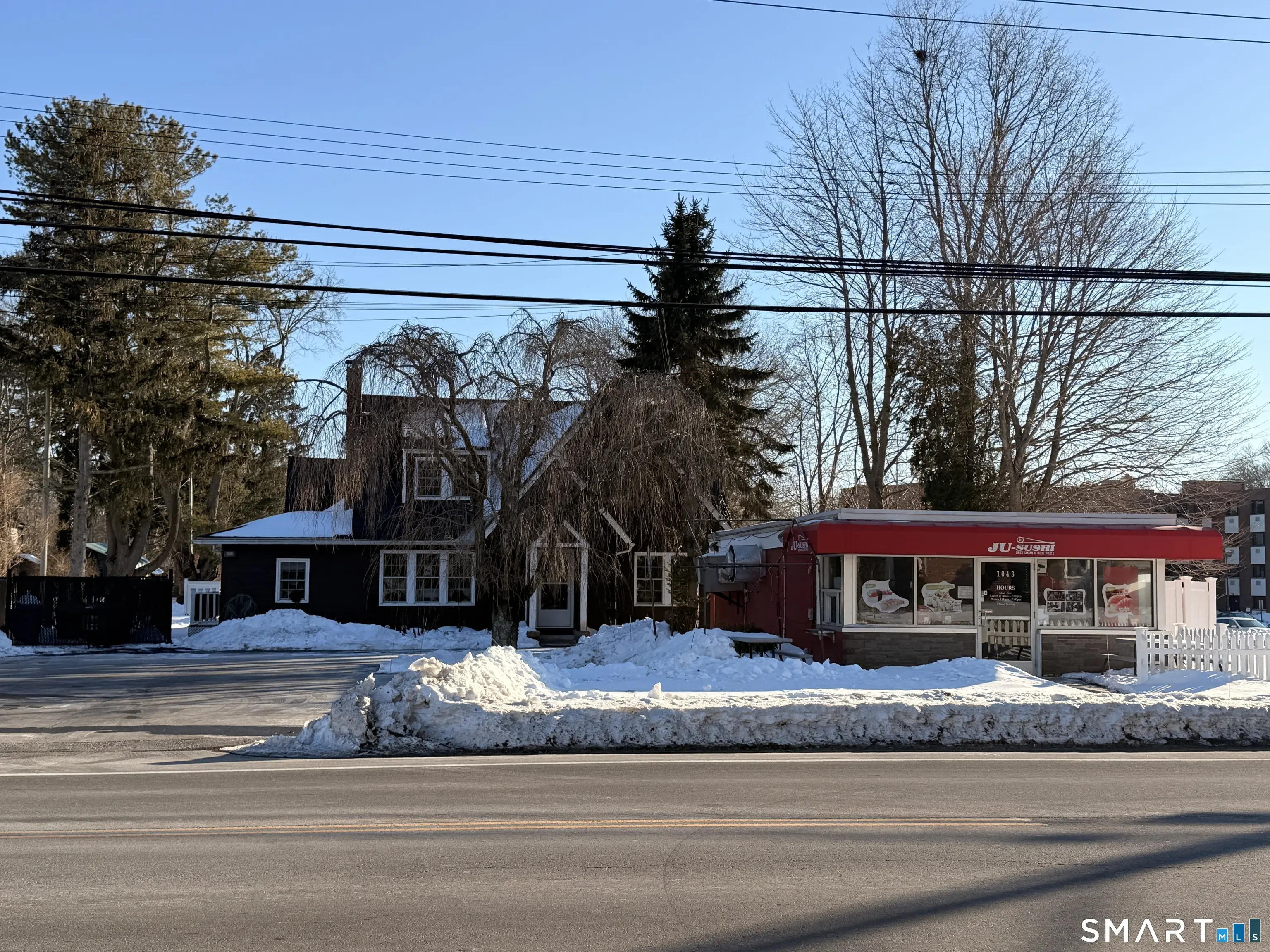 1043 Poquonnock Road, Groton