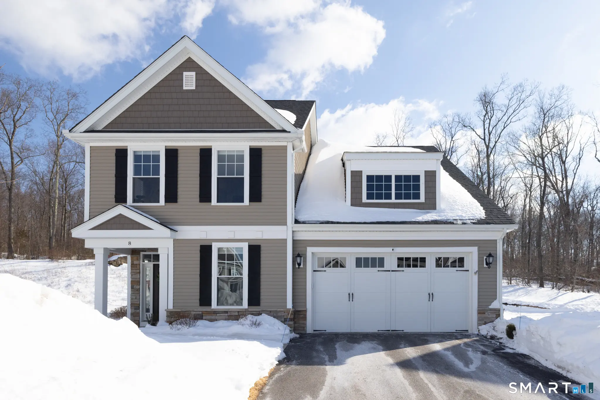 8 Woodland Path 8, Beacon Falls
