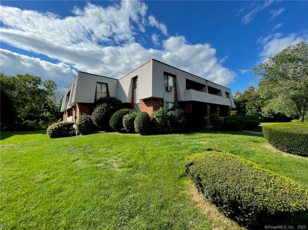 565 Talcottville Road Apt 2b7, Vernon