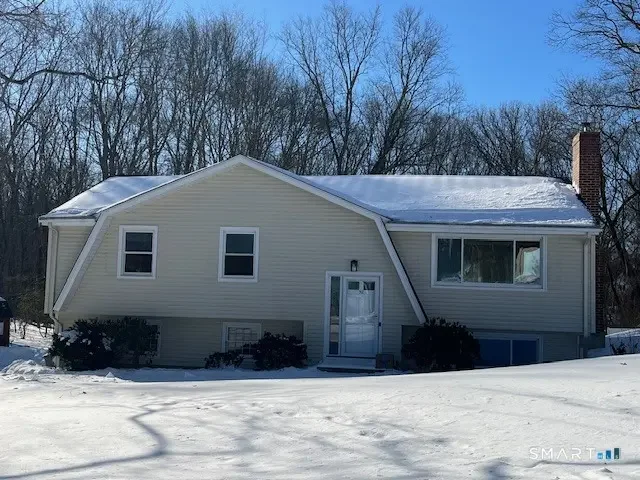 32 Latimer Drive, East Lyme