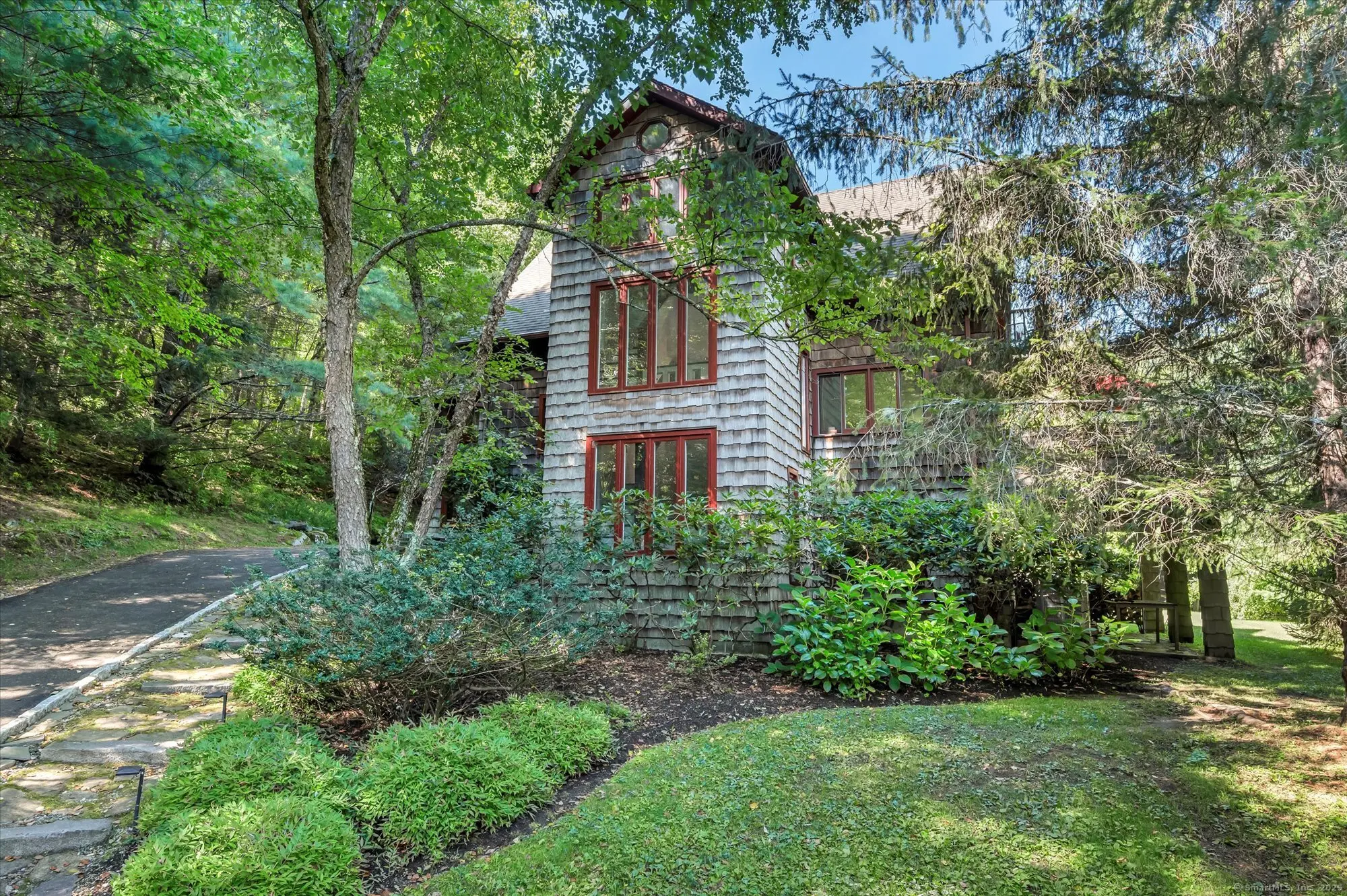 233 Sharon Goshen Turnpike Road, Cornwall