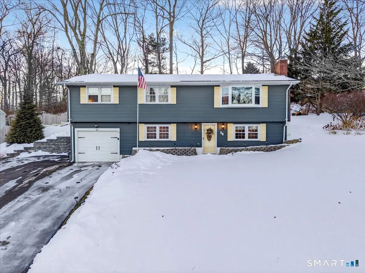 68 Lynn Drive, Meriden