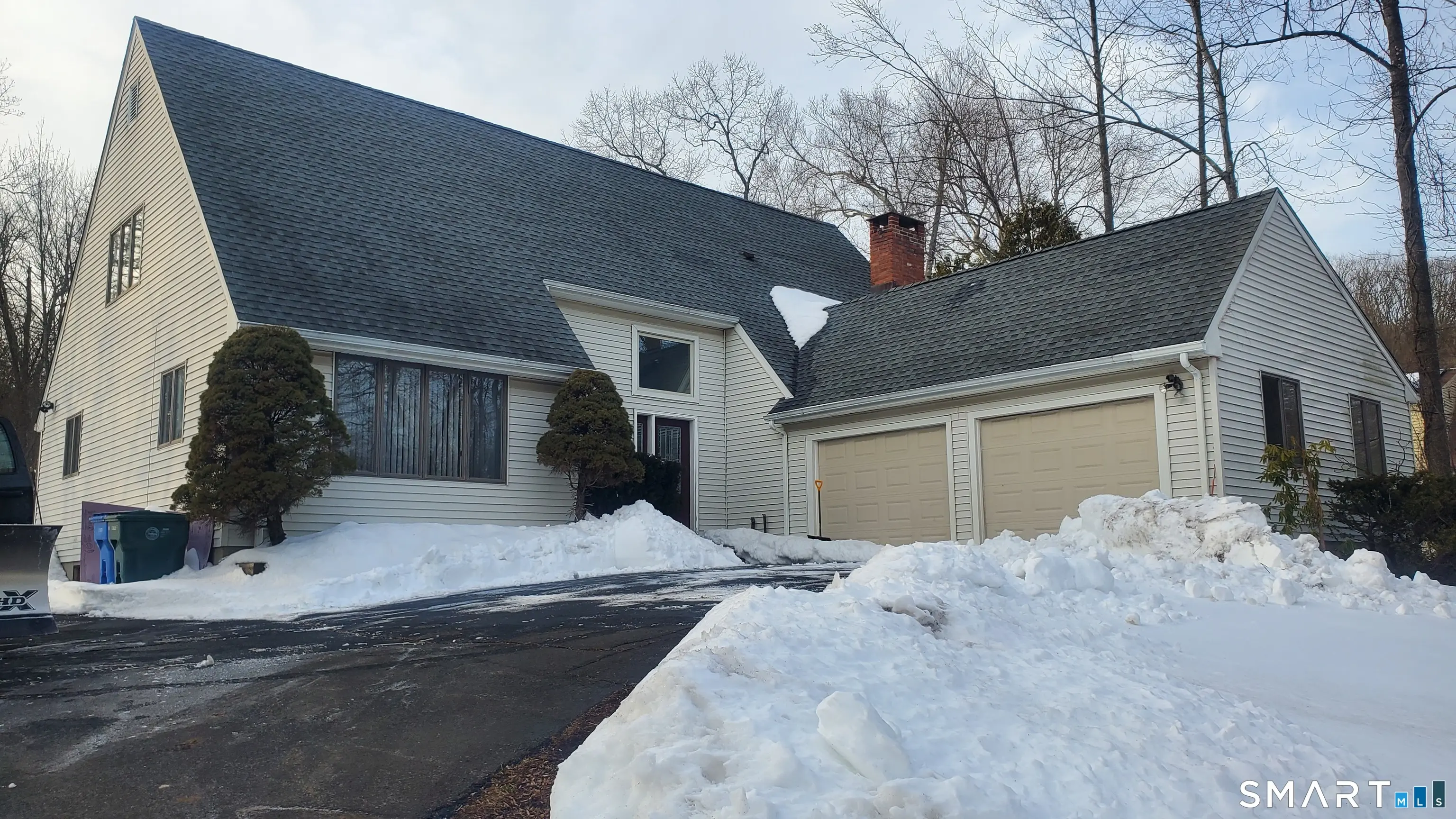 1380 Paradise Avenue, Hamden