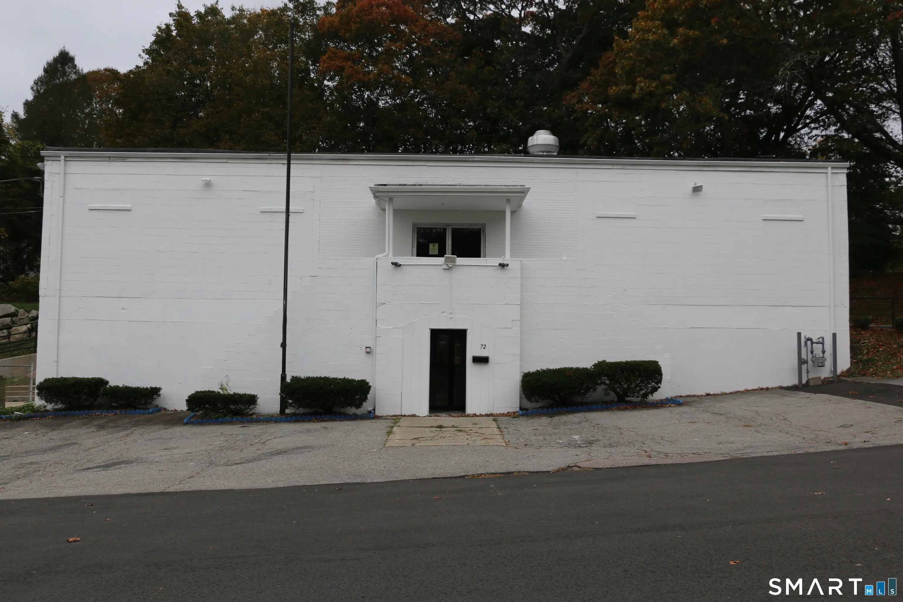 72 Central Avenue, New London