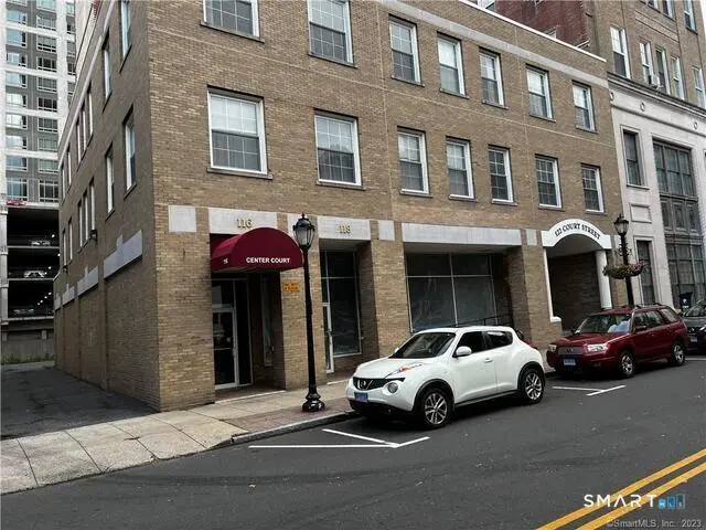 124 Court Street 406, New Haven
