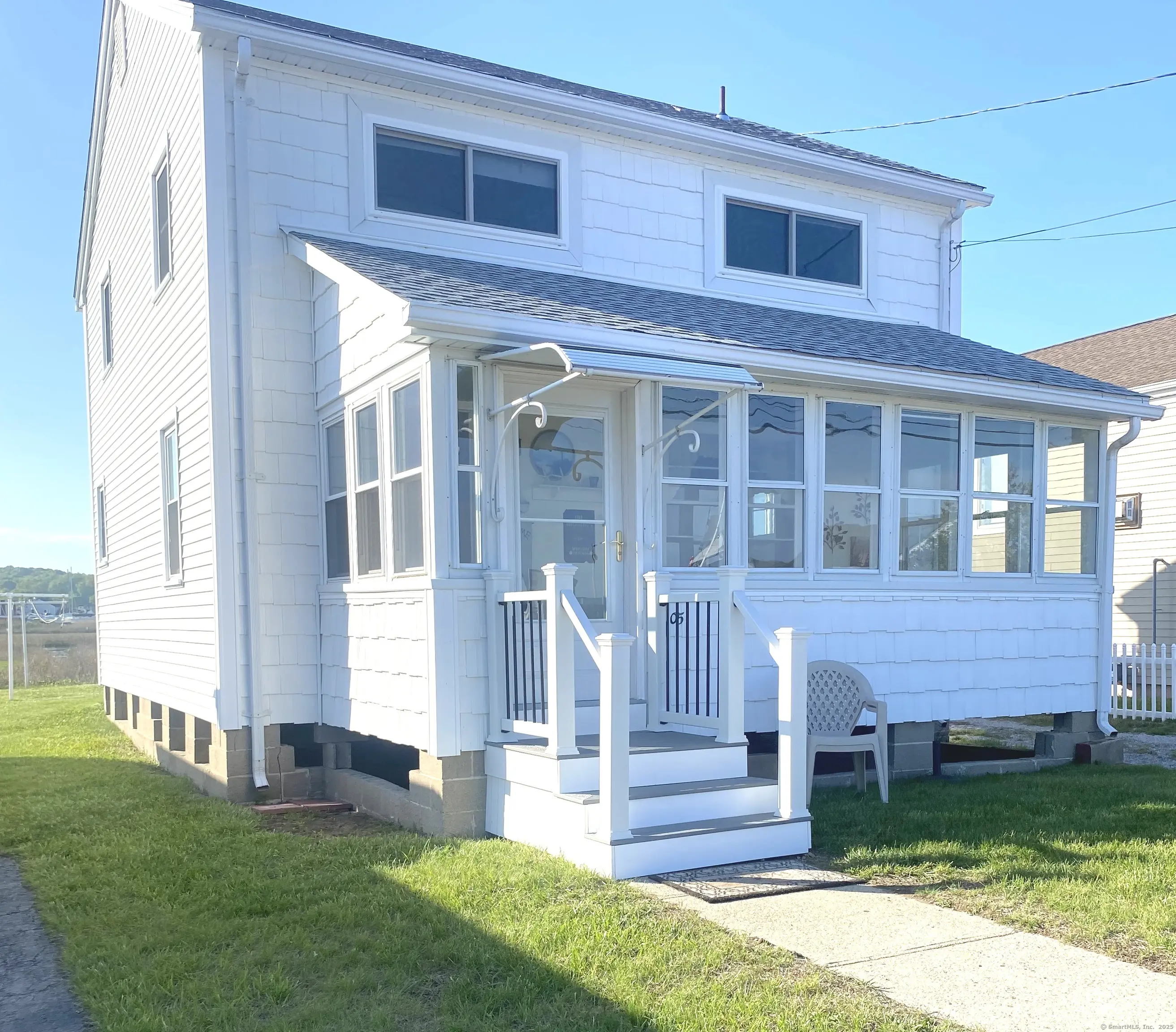 405 Seaside Avenue, Westbrook