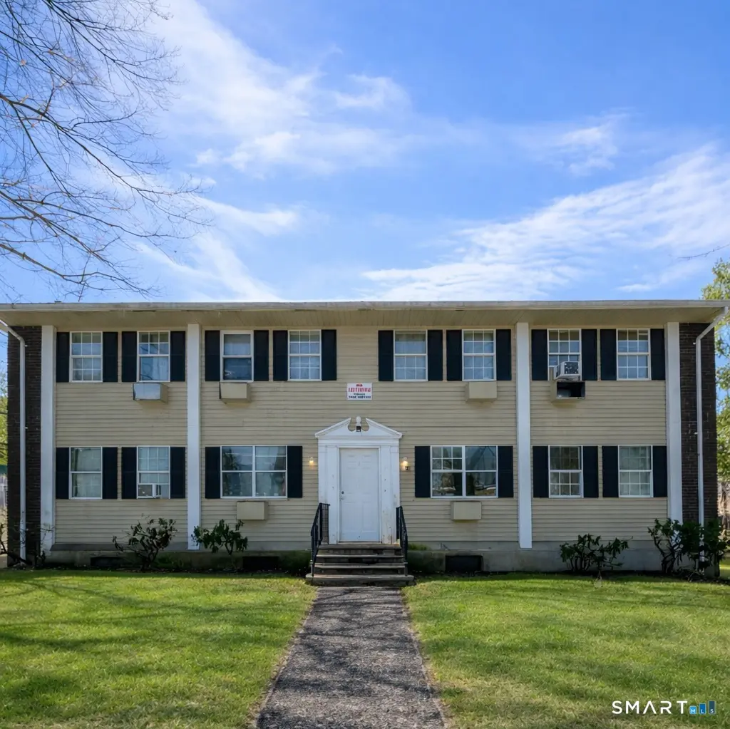 44 Abcd Angel Drive, Waterbury