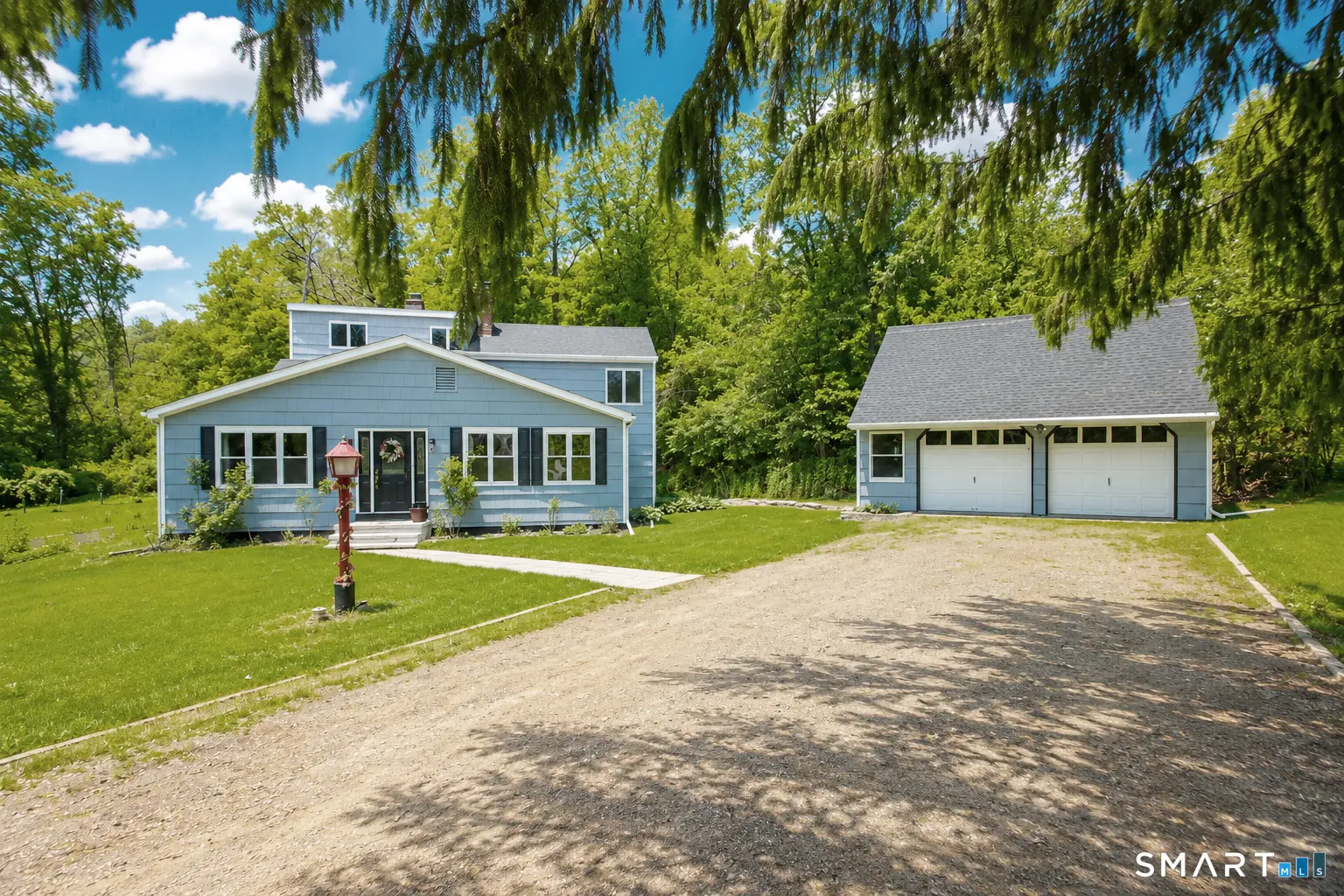 440 Dunbar Hill Road, Hamden
