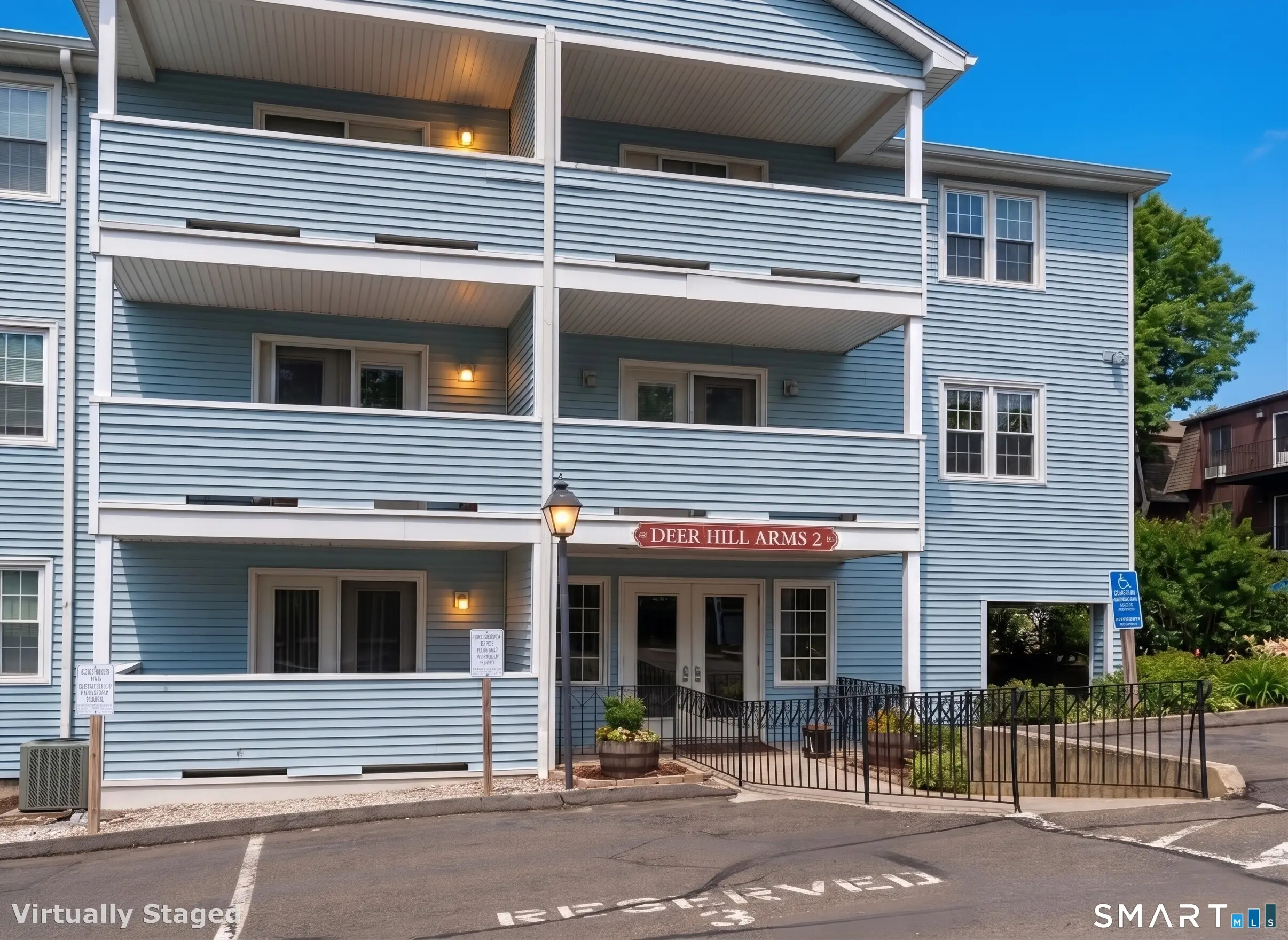 136 Deer Hill Avenue 308, Danbury