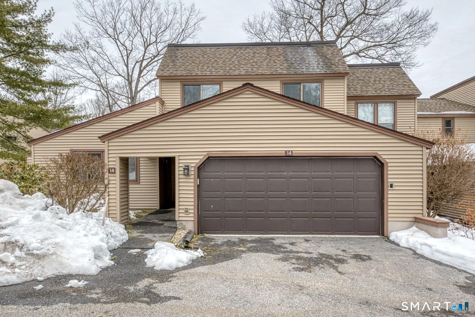 14 Walnut Lane 14, Avon