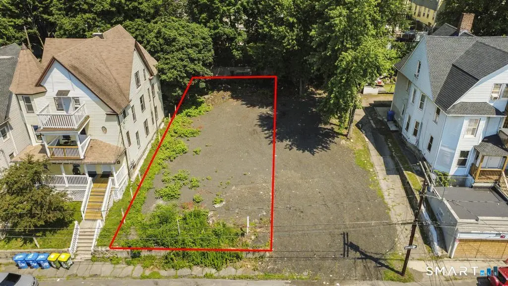 22 Ridgewood Street, Waterbury