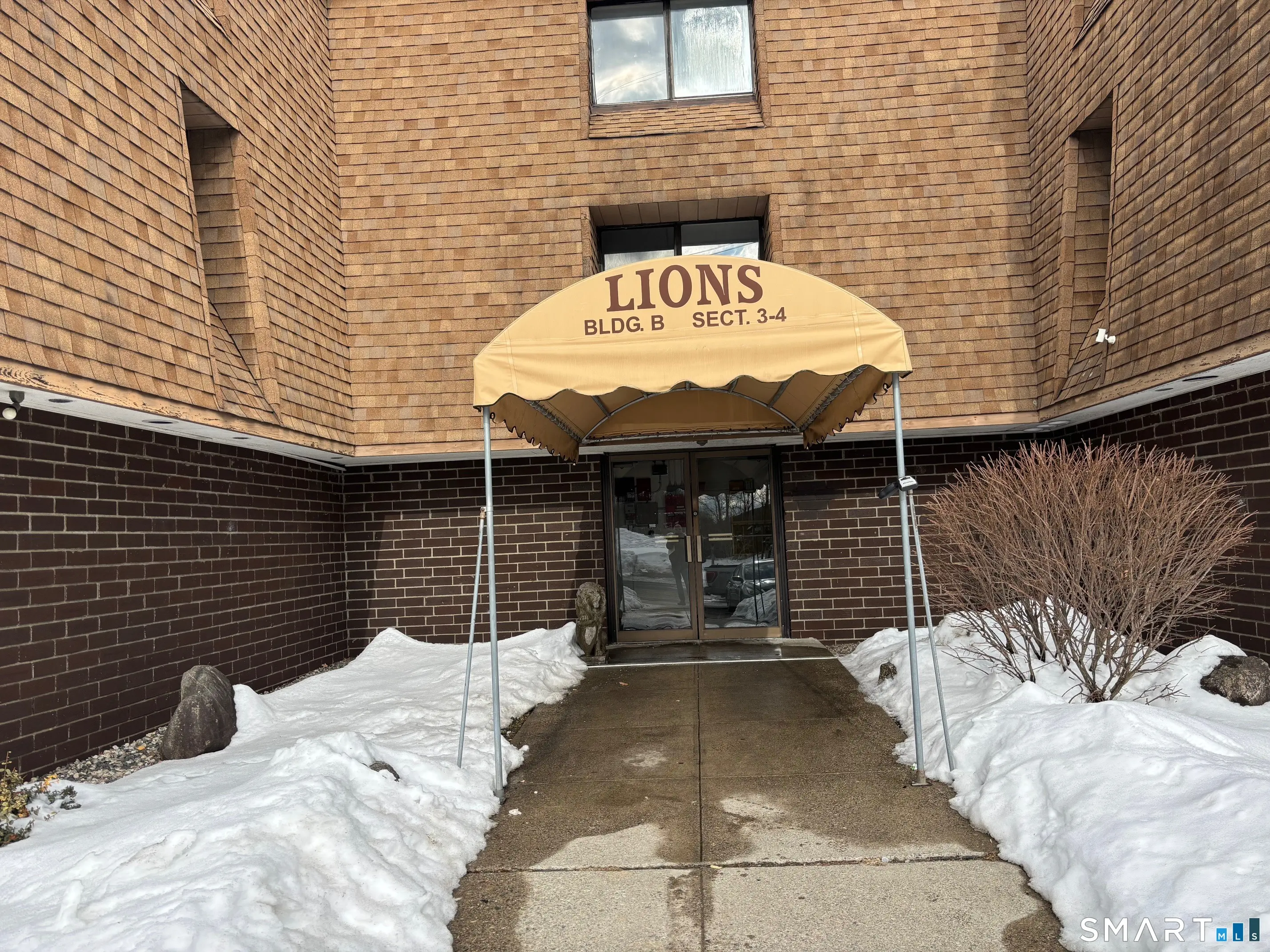 126 Triangle Street Apt B43, Danbury